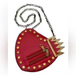 Disney Descendants Red Tiara Heart Evie Authentic Disney Crossbody Bag💕